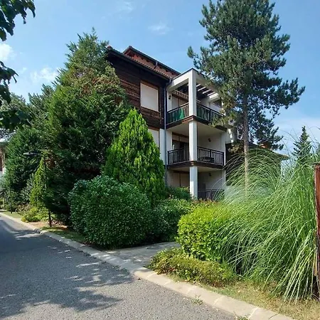 Прекрасно Място С Няколоко Басейна, Ресторанти.. Sozopol
